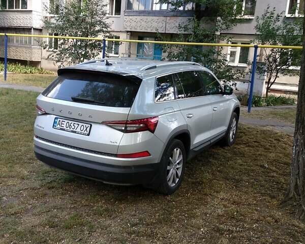 Серый Шкода Kodiaq, объемом двигателя 1.97 л и пробегом 68 тыс. км за 36500 $, фото 1 на Automoto.ua
