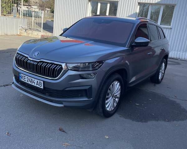 Серый Шкода Kodiaq, объемом двигателя 1.98 л и пробегом 58 тыс. км за 39900 $, фото 5 на Automoto.ua