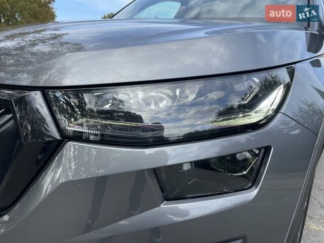 Серый Шкода Kodiaq, объемом двигателя 1.98 л и пробегом 74 тыс. км за 36000 $, фото 24 на Automoto.ua