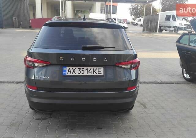 Серый Шкода Kodiaq, объемом двигателя 2 л и пробегом 19 тыс. км за 33200 $, фото 3 на Automoto.ua