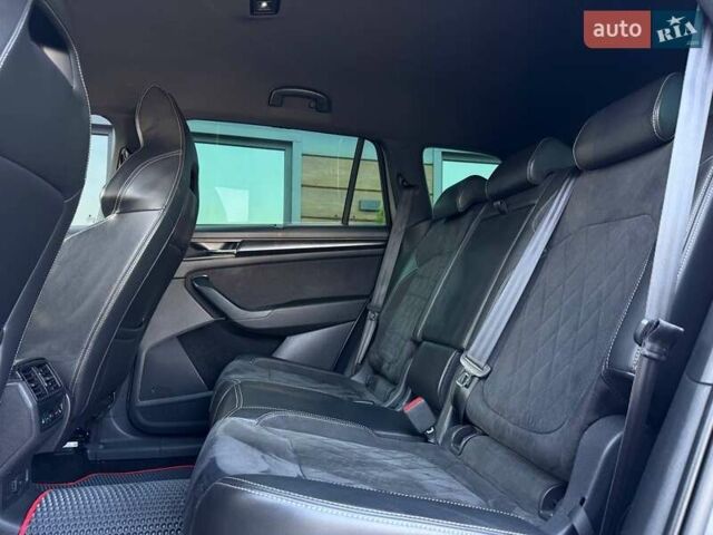 Сірий Шкода Kodiaq, об'ємом двигуна 1.98 л та пробігом 92 тис. км за 35300 $, фото 45 на Automoto.ua