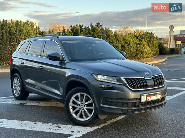 Сірий Шкода Kodiaq, об'ємом двигуна 1.97 л та пробігом 248 тис. км за 27499 $, фото 1 на Automoto.ua