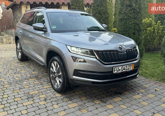 Серый Шкода Kodiaq, объемом двигателя 1.97 л и пробегом 141 тыс. км за 29999 $, фото 117 на Automoto.ua