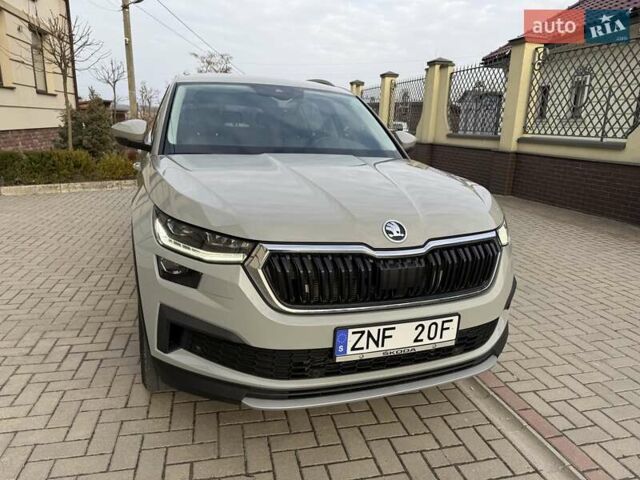 Серый Шкода Kodiaq, объемом двигателя 2 л и пробегом 107 тыс. км за 34600 $, фото 3 на Automoto.ua