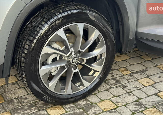 Серый Шкода Kodiaq, объемом двигателя 1.97 л и пробегом 141 тыс. км за 29999 $, фото 34 на Automoto.ua