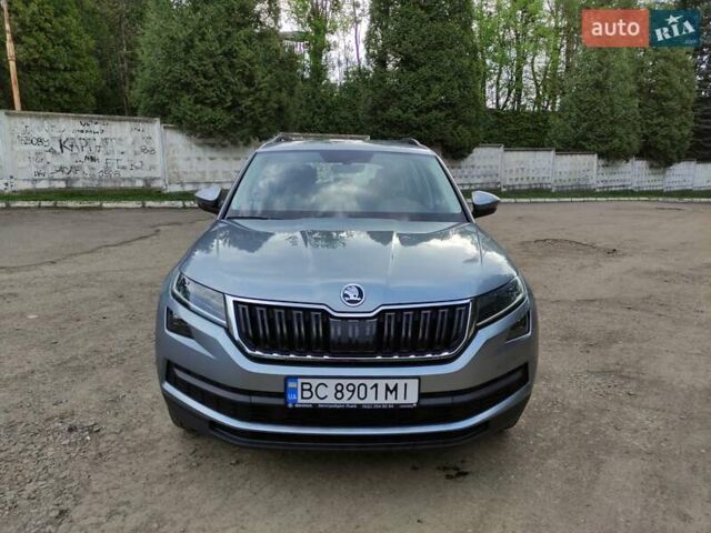 Серый Шкода Kodiaq, объемом двигателя 1.98 л и пробегом 39 тыс. км за 32800 $, фото 2 на Automoto.ua