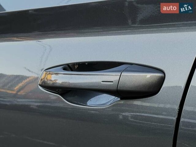 Серый Шкода Kodiaq, объемом двигателя 1.98 л и пробегом 36 тыс. км за 32999 $, фото 16 на Automoto.ua