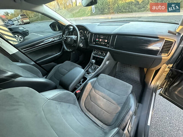 Сірий Шкода Kodiaq, об'ємом двигуна 1.97 л та пробігом 248 тис. км за 27499 $, фото 38 на Automoto.ua