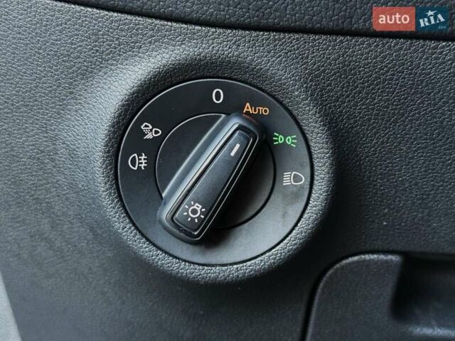 Серый Шкода Kodiaq, объемом двигателя 1.98 л и пробегом 36 тыс. км за 33699 $, фото 40 на Automoto.ua