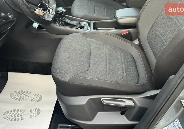 Серый Шкода Kodiaq, объемом двигателя 1.97 л и пробегом 141 тыс. км за 29999 $, фото 26 на Automoto.ua