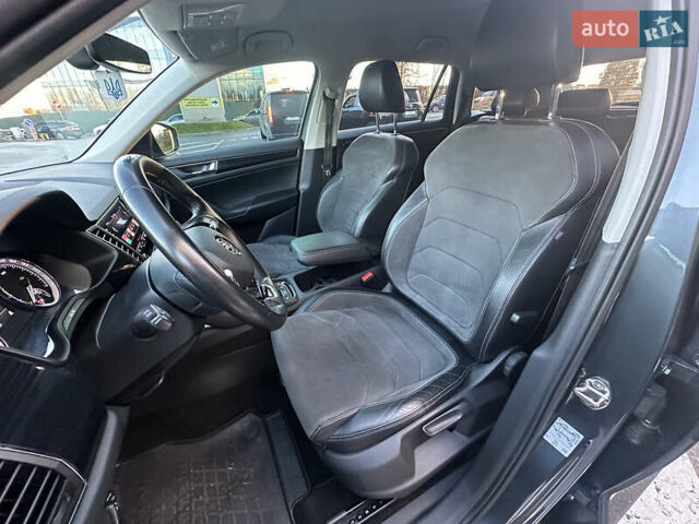 Сірий Шкода Kodiaq, об'ємом двигуна 1.97 л та пробігом 248 тис. км за 27499 $, фото 22 на Automoto.ua