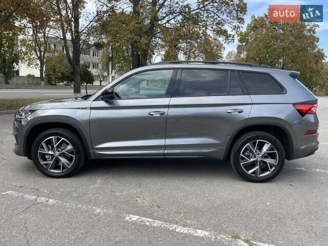 Серый Шкода Kodiaq, объемом двигателя 1.98 л и пробегом 74 тыс. км за 36000 $, фото 7 на Automoto.ua