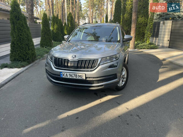 Сірий Шкода Kodiaq, об'ємом двигуна 1.98 л та пробігом 197 тис. км за 25950 $, фото 4 на Automoto.ua