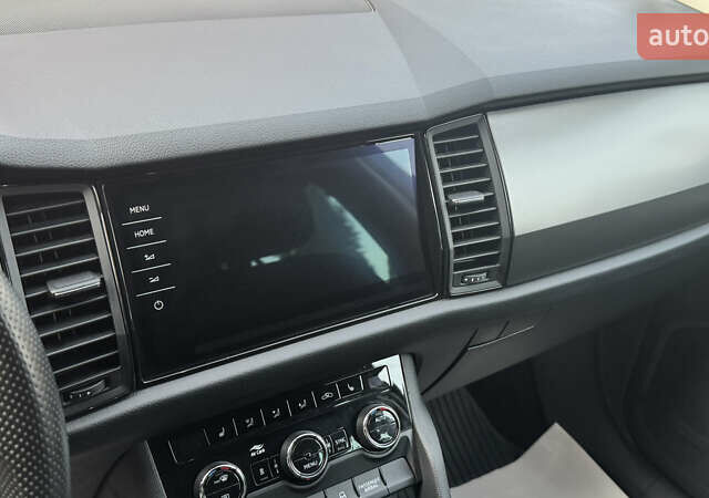 Серый Шкода Kodiaq, объемом двигателя 1.97 л и пробегом 141 тыс. км за 29999 $, фото 31 на Automoto.ua