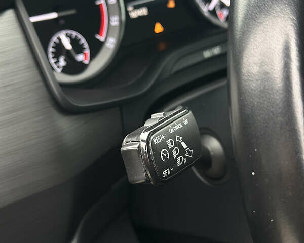 Серый Шкода Kodiaq, объемом двигателя 2 л и пробегом 167 тыс. км за 29000 $, фото 19 на Automoto.ua