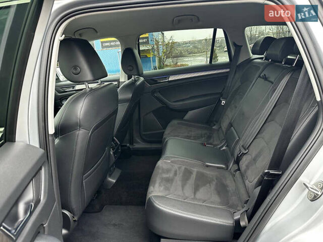 Серый Шкода Kodiaq, объемом двигателя 1.97 л и пробегом 77 тыс. км за 29999 $, фото 37 на Automoto.ua