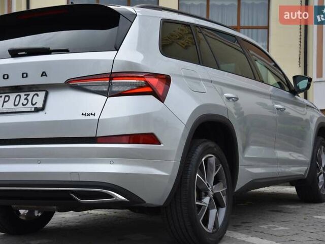 Шкода Kodiaq 2021 в Львове на Automoto.ua Серый Шкода Kodiaq, объемом двигателя 1.97 л и пробегом 108 тыс. км за 42999 $, фото 19 на Automoto.ua