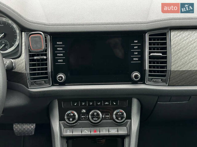 Серый Шкода Kodiaq, объемом двигателя 1.97 л и пробегом 77 тыс. км за 29999 $, фото 15 на Automoto.ua