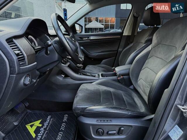 Серый Шкода Kodiaq, объемом двигателя 1.98 л и пробегом 36 тыс. км за 33699 $, фото 25 на Automoto.ua