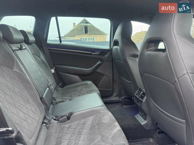 Сірий Шкода Kodiaq, об'ємом двигуна 2 л та пробігом 118 тис. км за 40001 $, фото 44 на Automoto.ua