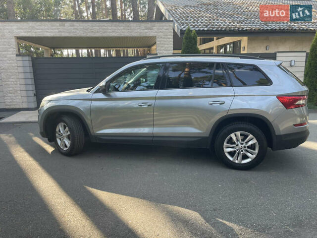 Сірий Шкода Kodiaq, об'ємом двигуна 1.98 л та пробігом 197 тис. км за 25950 $, фото 1 на Automoto.ua