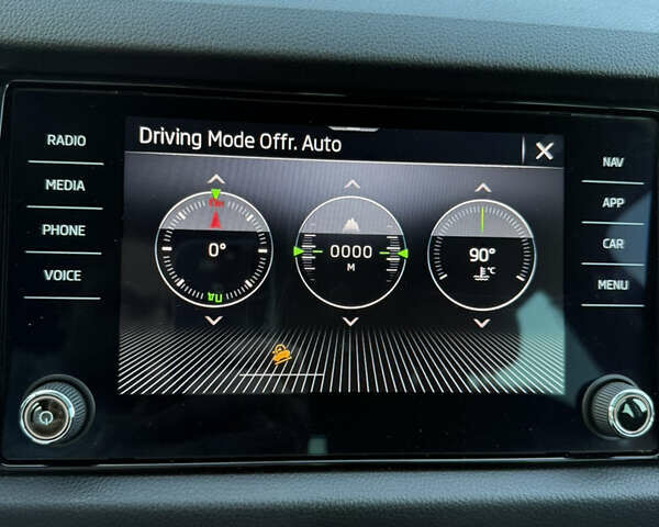 Сірий Шкода Kodiaq, об'ємом двигуна 2 л та пробігом 174 тис. км за 31999 $, фото 47 на Automoto.ua