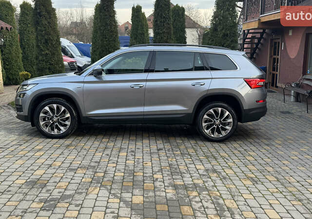 Серый Шкода Kodiaq, объемом двигателя 1.97 л и пробегом 141 тыс. км за 29999 $, фото 112 на Automoto.ua