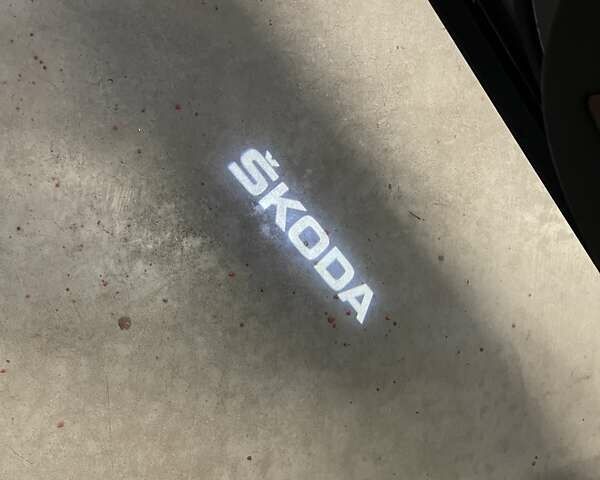 Серый Шкода Kodiaq, объемом двигателя 1.98 л и пробегом 74 тыс. км за 36000 $, фото 75 на Automoto.ua