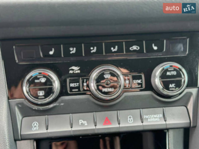 Серый Шкода Kodiaq, объемом двигателя 1.97 л и пробегом 77 тыс. км за 29999 $, фото 26 на Automoto.ua