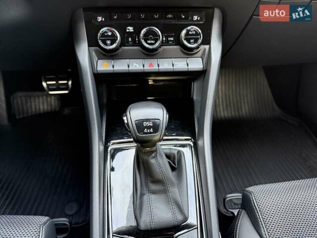 Серый Шкода Kodiaq, объемом двигателя 2 л и пробегом 107 тыс. км за 34600 $, фото 105 на Automoto.ua