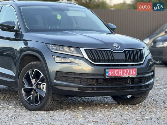 Сірий Шкода Kodiaq, об'ємом двигуна 2 л та пробігом 174 тис. км за 31999 $, фото 3 на Automoto.ua