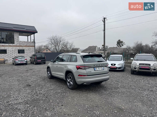 Сірий Шкода Kodiaq, об'ємом двигуна 2 л та пробігом 118 тис. км за 40001 $, фото 19 на Automoto.ua