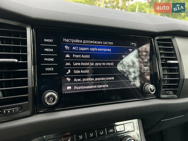 Серый Шкода Kodiaq, объемом двигателя 2 л и пробегом 181 тыс. км за 31500 $, фото 15 на Automoto.ua
