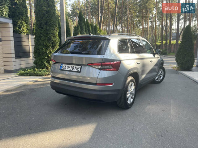 Сірий Шкода Kodiaq, об'ємом двигуна 1.98 л та пробігом 197 тис. км за 25950 $, фото 2 на Automoto.ua