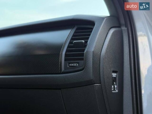 Сірий Шкода Kodiaq, об'ємом двигуна 1.98 л та пробігом 92 тис. км за 35300 $, фото 69 на Automoto.ua