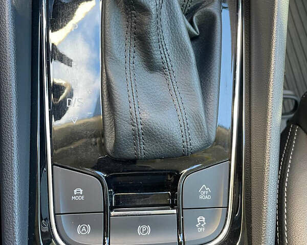 Серый Шкода Kodiaq, объемом двигателя 1.97 л и пробегом 96 тыс. км за 32800 $, фото 11 на Automoto.ua