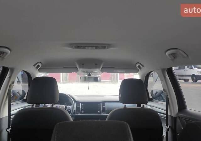 Серый Шкода Kodiaq, объемом двигателя 2 л и пробегом 19 тыс. км за 33200 $, фото 6 на Automoto.ua