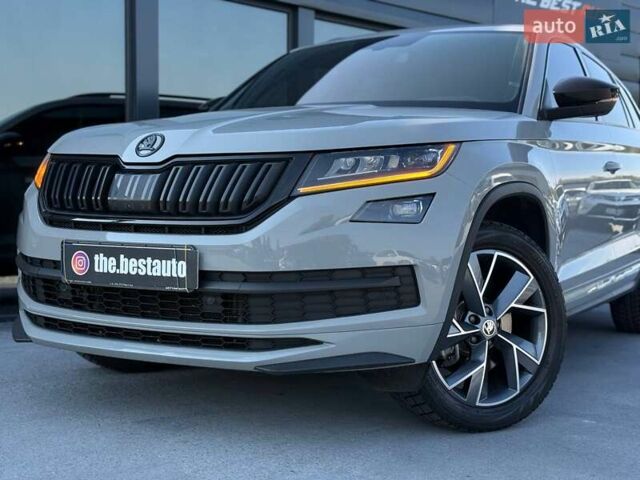 Сірий Шкода Kodiaq, об'ємом двигуна 1.98 л та пробігом 92 тис. км за 35300 $, фото 2 на Automoto.ua