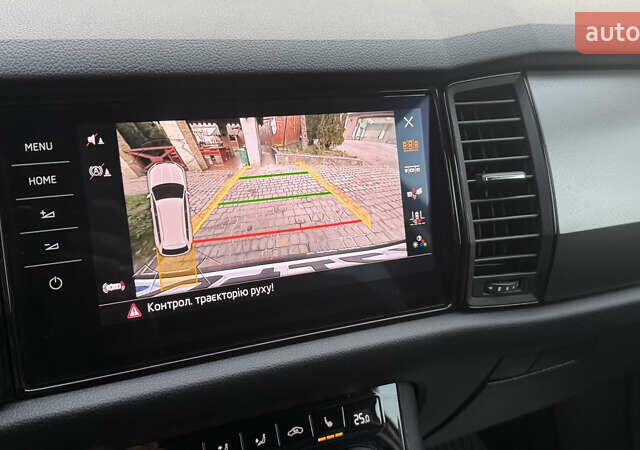 Серый Шкода Kodiaq, объемом двигателя 1.97 л и пробегом 141 тыс. км за 29999 $, фото 123 на Automoto.ua