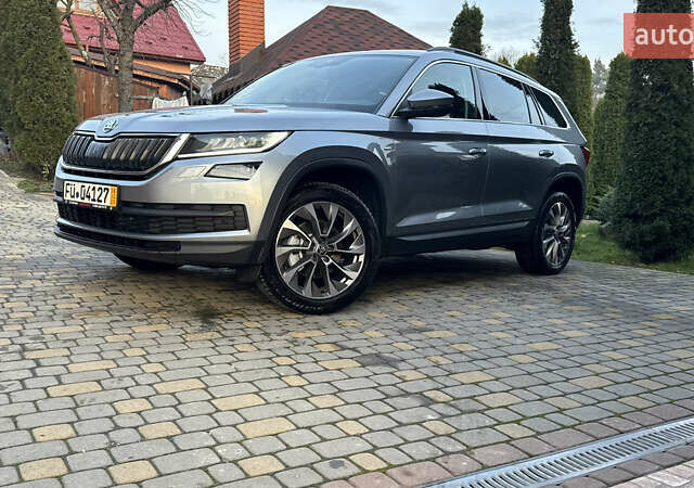 Серый Шкода Kodiaq, объемом двигателя 1.97 л и пробегом 141 тыс. км за 29999 $, фото 3 на Automoto.ua