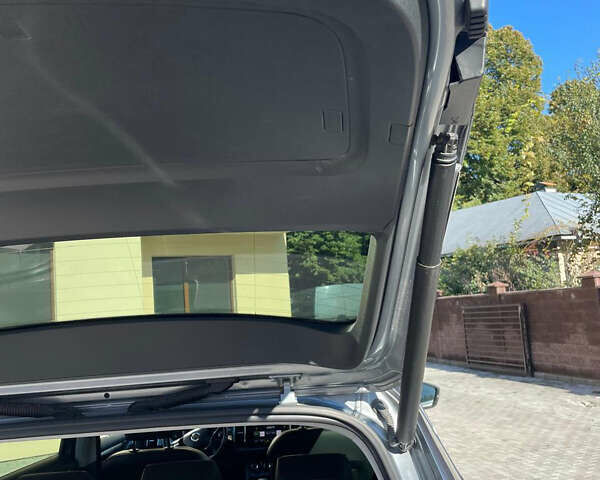 Серый Шкода Kodiaq, объемом двигателя 1.97 л и пробегом 96 тыс. км за 32800 $, фото 17 на Automoto.ua