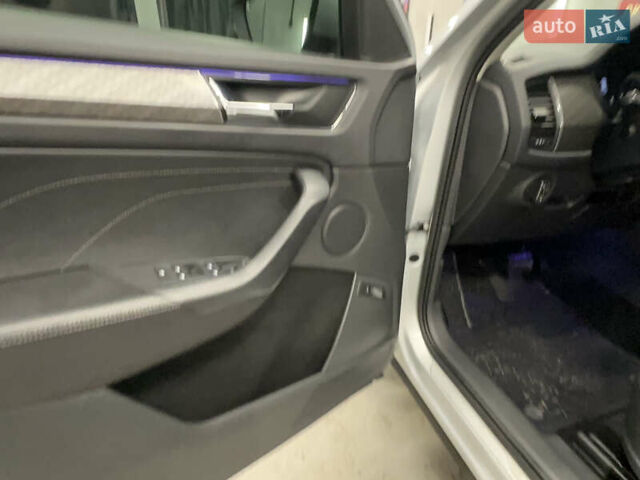 Серый Шкода Kodiaq, объемом двигателя 1.97 л и пробегом 189 тыс. км за 31000 $, фото 19 на Automoto.ua