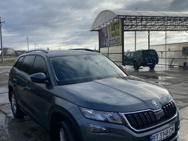 Серый Шкода Kodiaq, объемом двигателя 2 л и пробегом 50 тыс. км за 28000 $, фото 1 на Automoto.ua