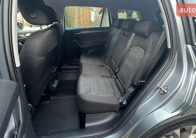 Серый Шкода Kodiaq, объемом двигателя 1.97 л и пробегом 141 тыс. км за 29999 $, фото 33 на Automoto.ua