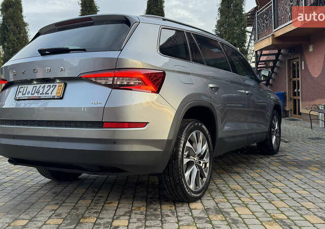 Серый Шкода Kodiaq, объемом двигателя 1.97 л и пробегом 141 тыс. км за 29999 $, фото 100 на Automoto.ua