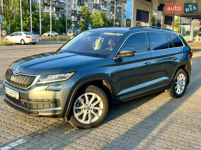 Сірий Шкода Kodiaq, об'ємом двигуна 1.97 л та пробігом 241 тис. км за 27300 $, фото 3 на Automoto.ua