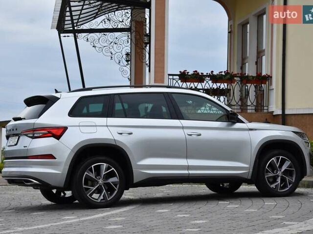 Шкода Kodiaq 2021 в Львове на Automoto.ua Серый Шкода Kodiaq, объемом двигателя 1.97 л и пробегом 108 тыс. км за 42999 $, фото 16 на Automoto.ua