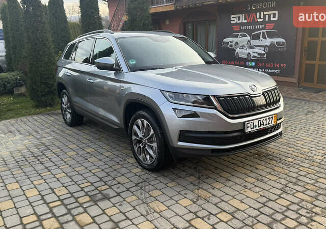 Серый Шкода Kodiaq, объемом двигателя 1.97 л и пробегом 141 тыс. км за 29999 $, фото 12 на Automoto.ua
