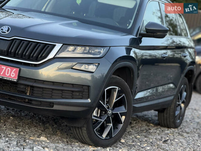 Сірий Шкода Kodiaq, об'ємом двигуна 2 л та пробігом 174 тис. км за 31999 $, фото 9 на Automoto.ua