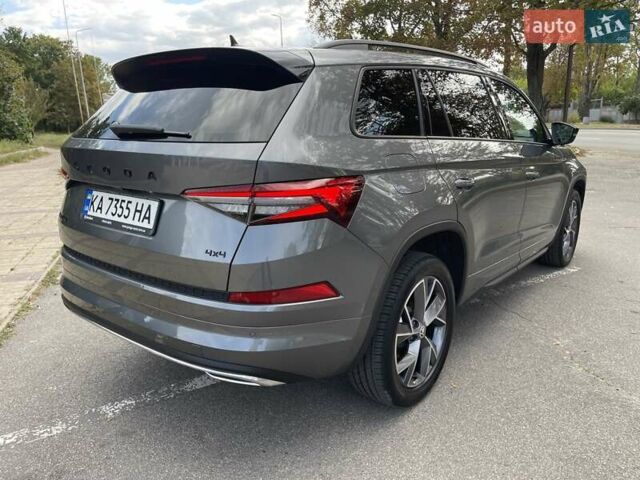 Серый Шкода Kodiaq, объемом двигателя 1.98 л и пробегом 74 тыс. км за 36000 $, фото 12 на Automoto.ua